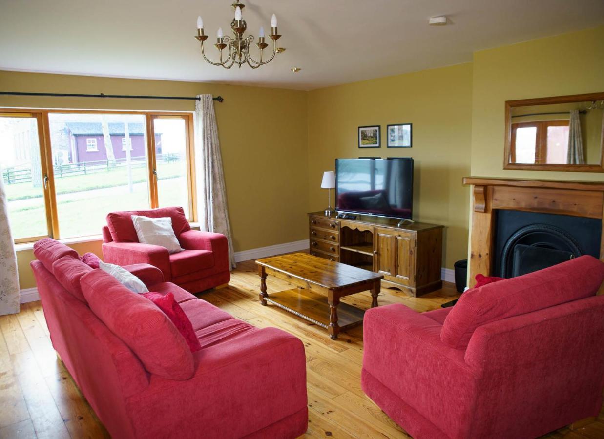 Dingle Courtyard Holiday Homes 3 Bed By Trident Holiday Homes Exterior foto