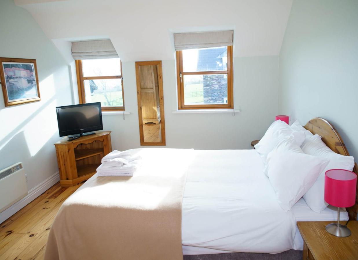Dingle Courtyard Holiday Homes 3 Bed By Trident Holiday Homes Exterior foto